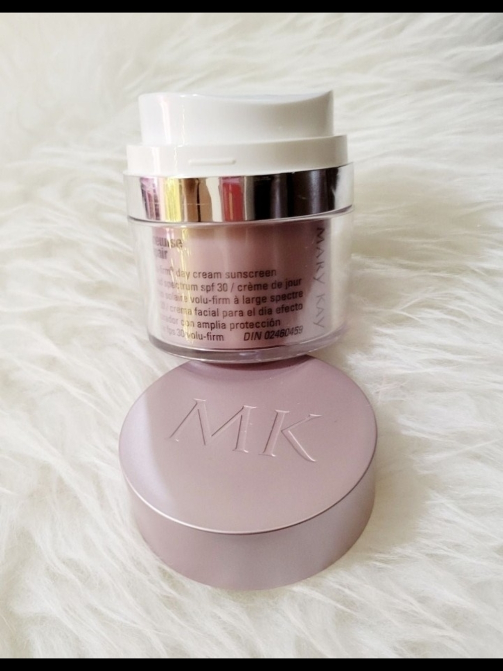 Mary Kay Timewise Volu-Firm Day Cream. Spf30. New Without Box.